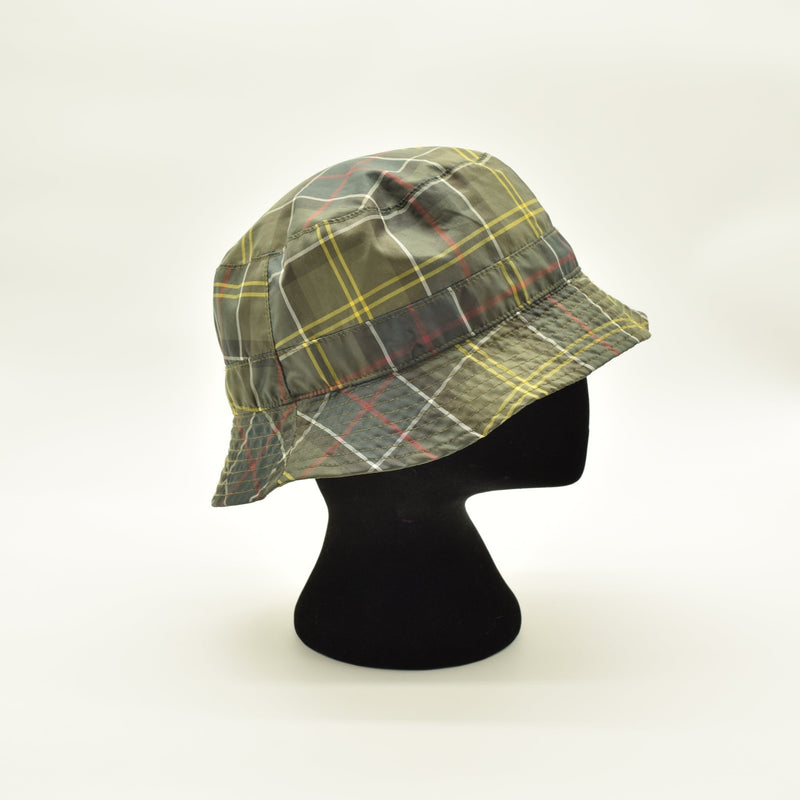 Barbour Vintage Reversible Tartan Bucket (ONE SIZE)